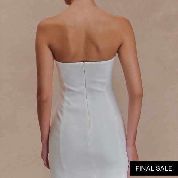 White bridal mini never worn!! - Picture 2 of 2